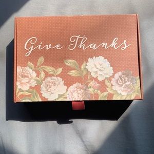Fall thanksgiving give thanks decorative box